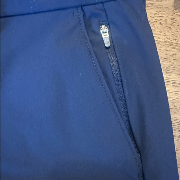 GAP Men's Deep Blue hybrid slim fit 29/32 pants - Picture 4 of 4